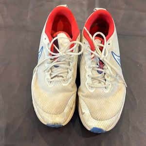 nike boys air zoom shoe size 5.5y